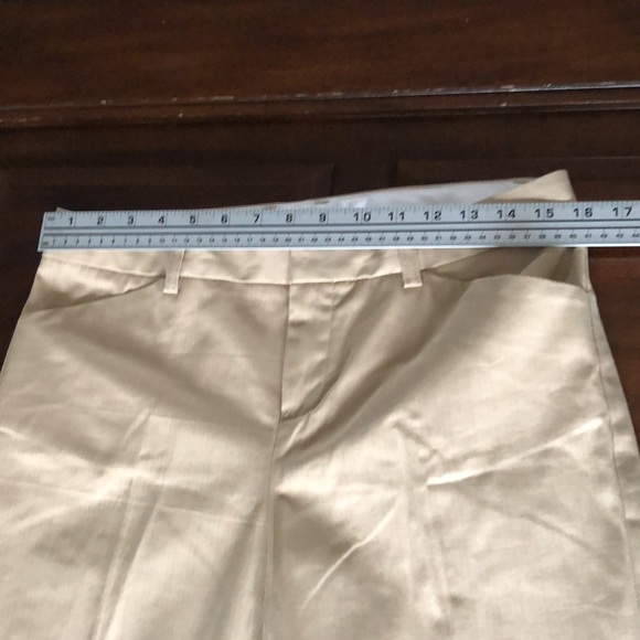 Women’s size 6R gap stretch tan slacks - Picture 2 of 13